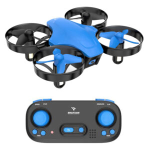 Dron - na event. Nauka latania dronem, wynajem dronów, warsztaty latania dronami.