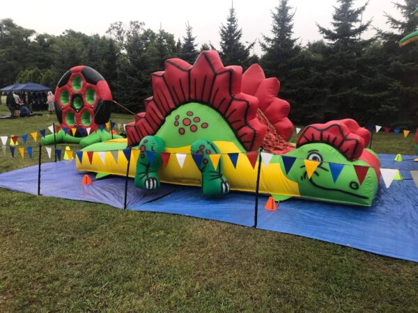 Dmuchana zjeżdżalnia Dinozaur -Dmuchańce - Wypożyczalnia Atrakcji