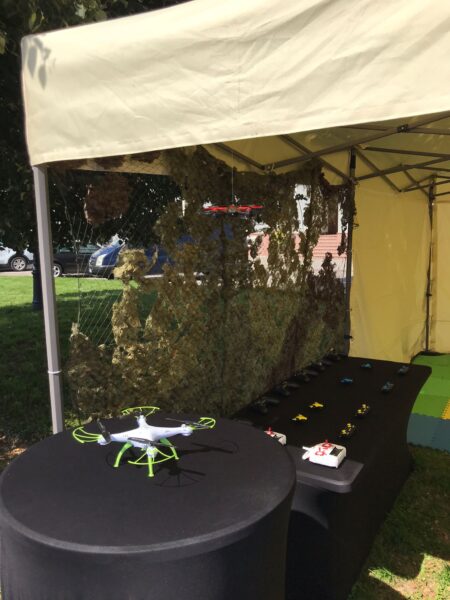 Dron na event - Stanowisko latania dronem - nauka latania dronem - Wypożyczalnia Atrakcji