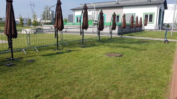 Parasole ogrodowe - wynajem na event - Wypożyczalnia atrakcji