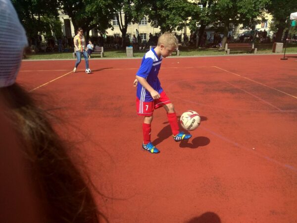 Piknik sportowy dla dzieci i młodzieży - Wypożyczalnia atrakcji