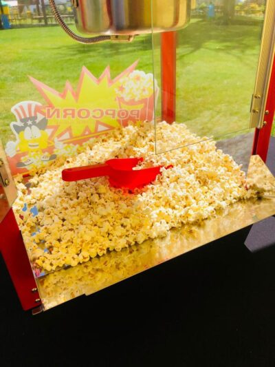 Popcorn - maszyna - wypożyczalnia atrakcji i sprzętu na eventu