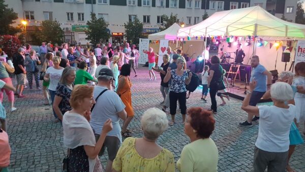 Potańcówka dyskoteka, organizacja imprez - Wypożyczalnia Atrakcji