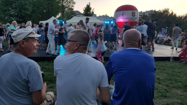 Potańcówka dyskoteka, organizacja imprez - Wypożyczalnia Atrakcji